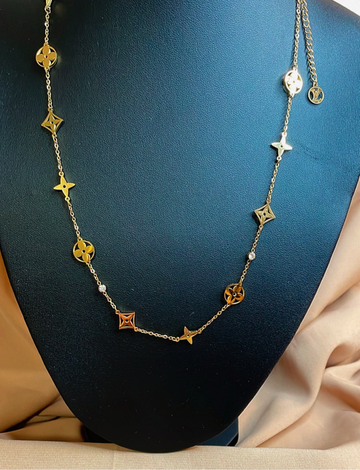Star necklace