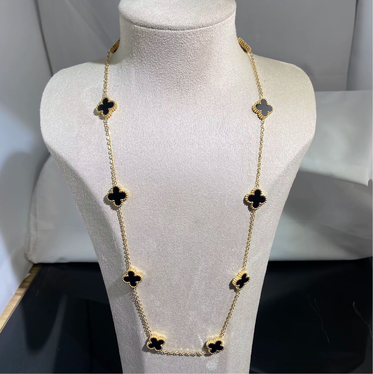 Venna necklace