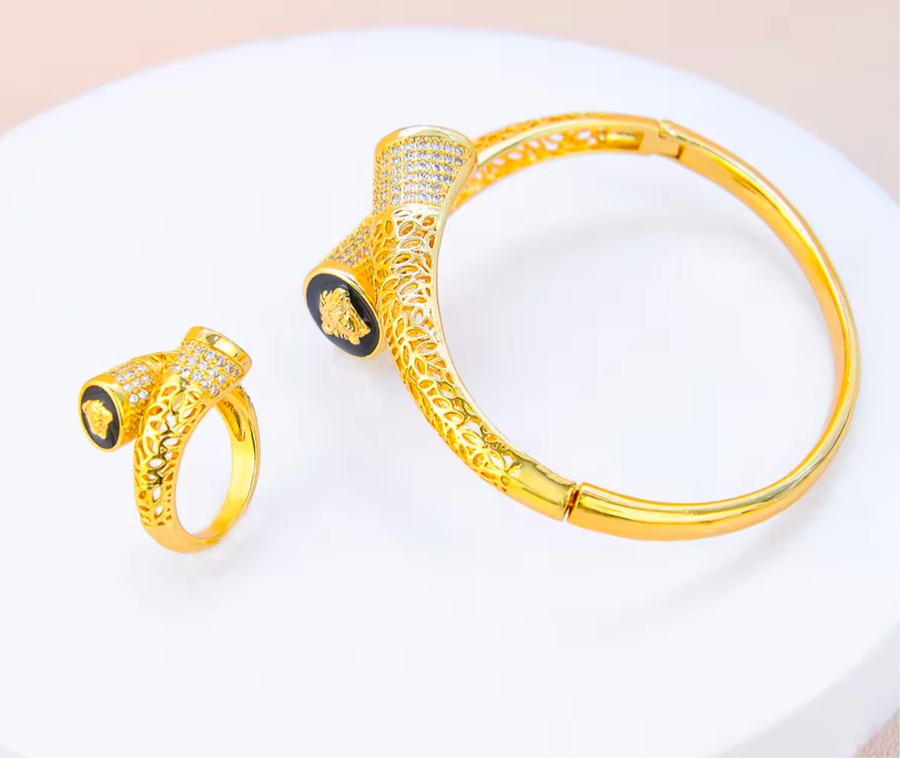 Set med ring och armband