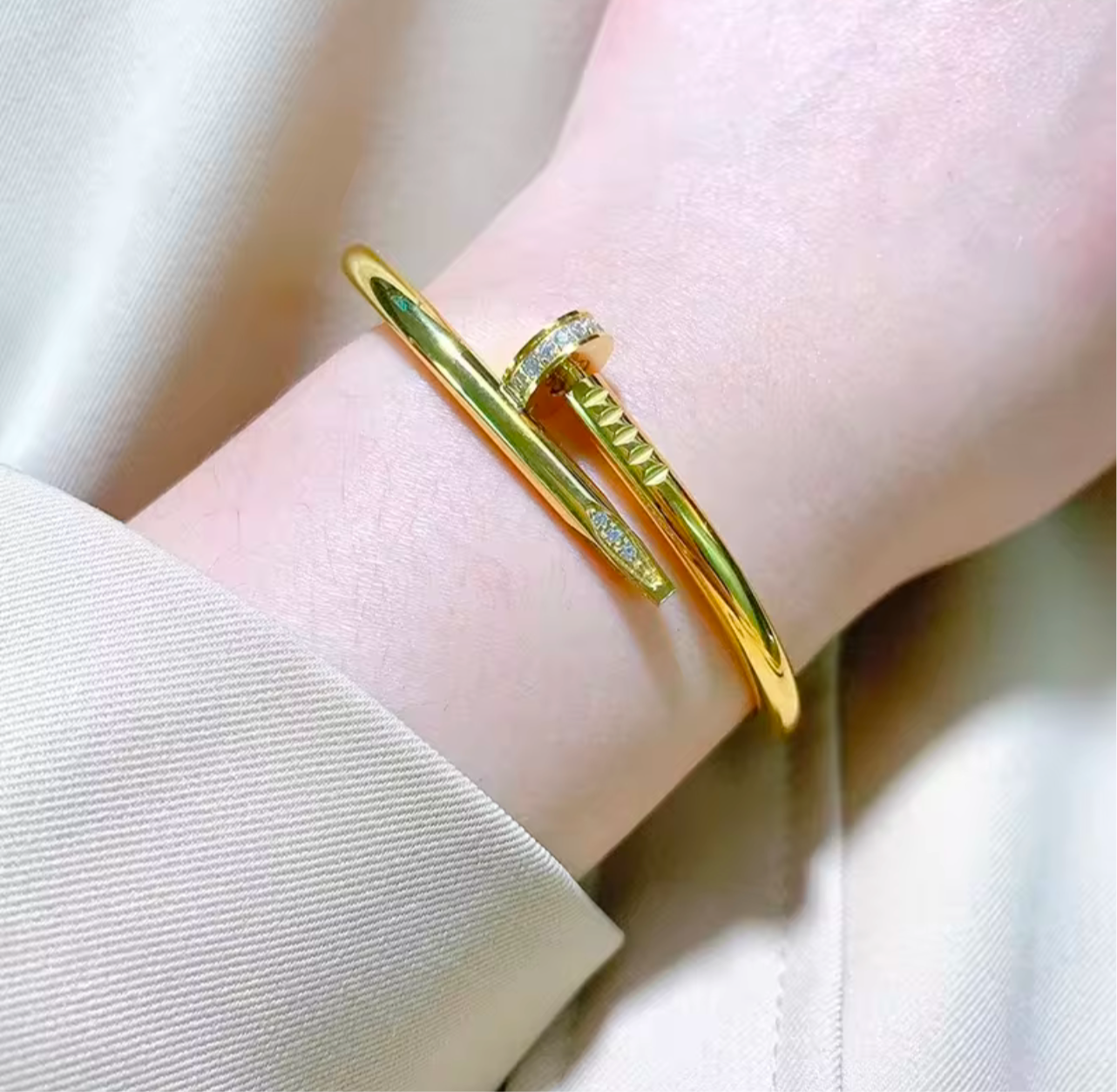 Nail bracelet