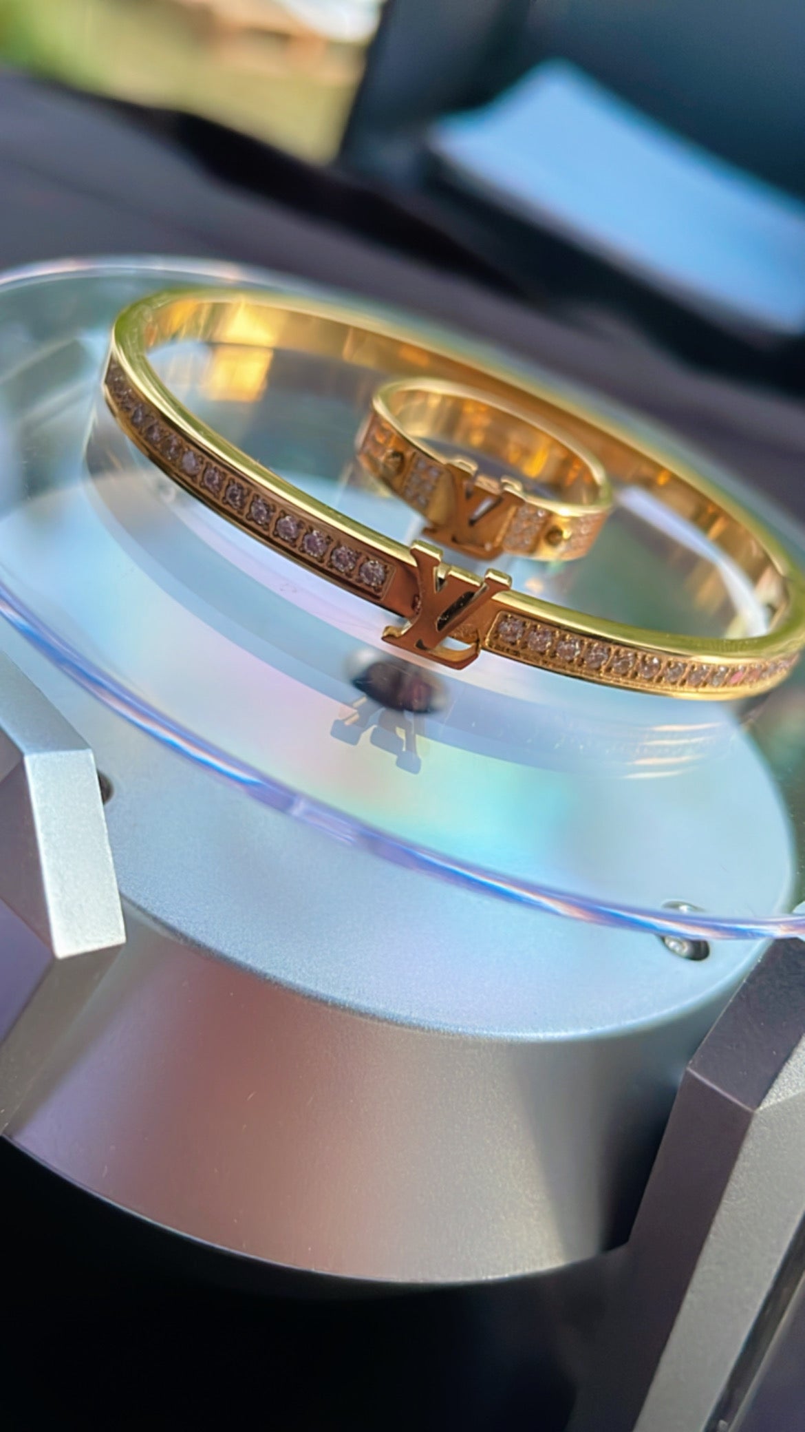 Bracelet with diamonds