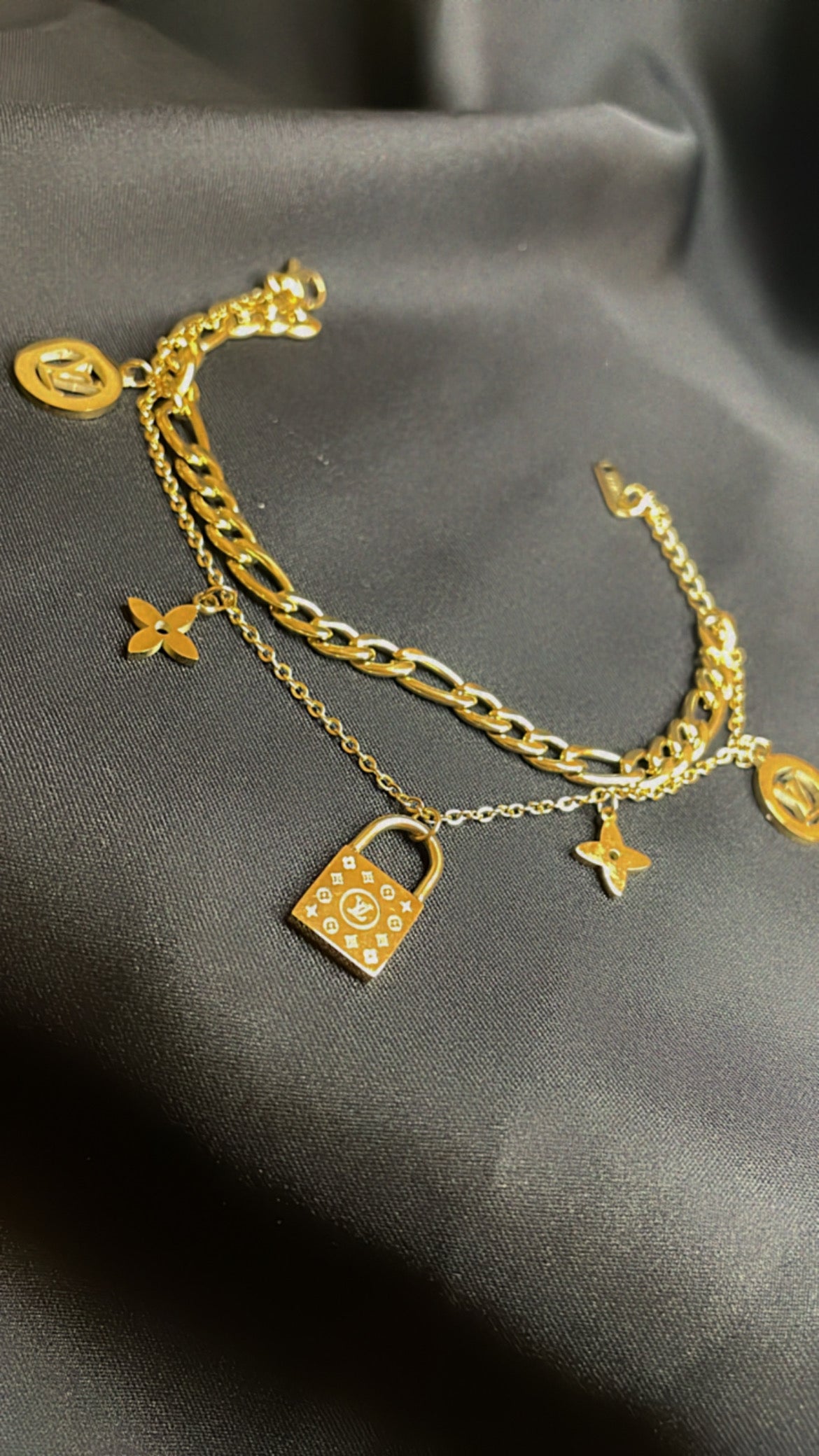 Two bracelets in one