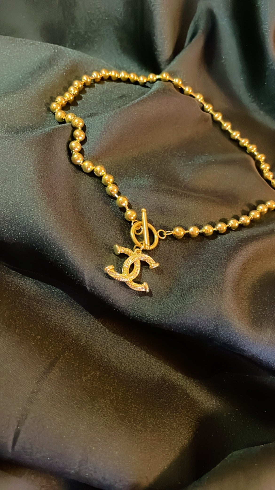 Small beads necklace