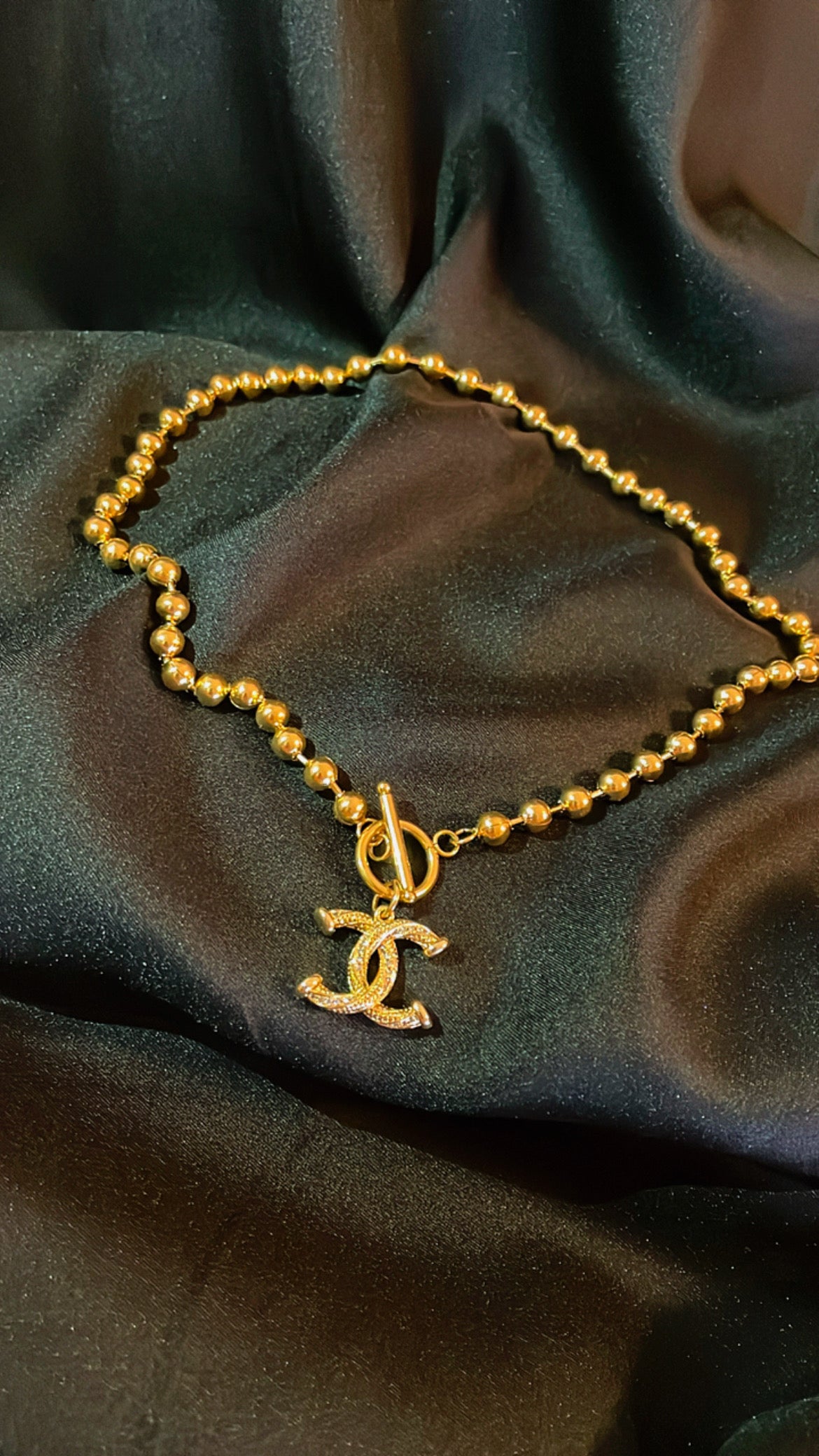 Small beads necklace
