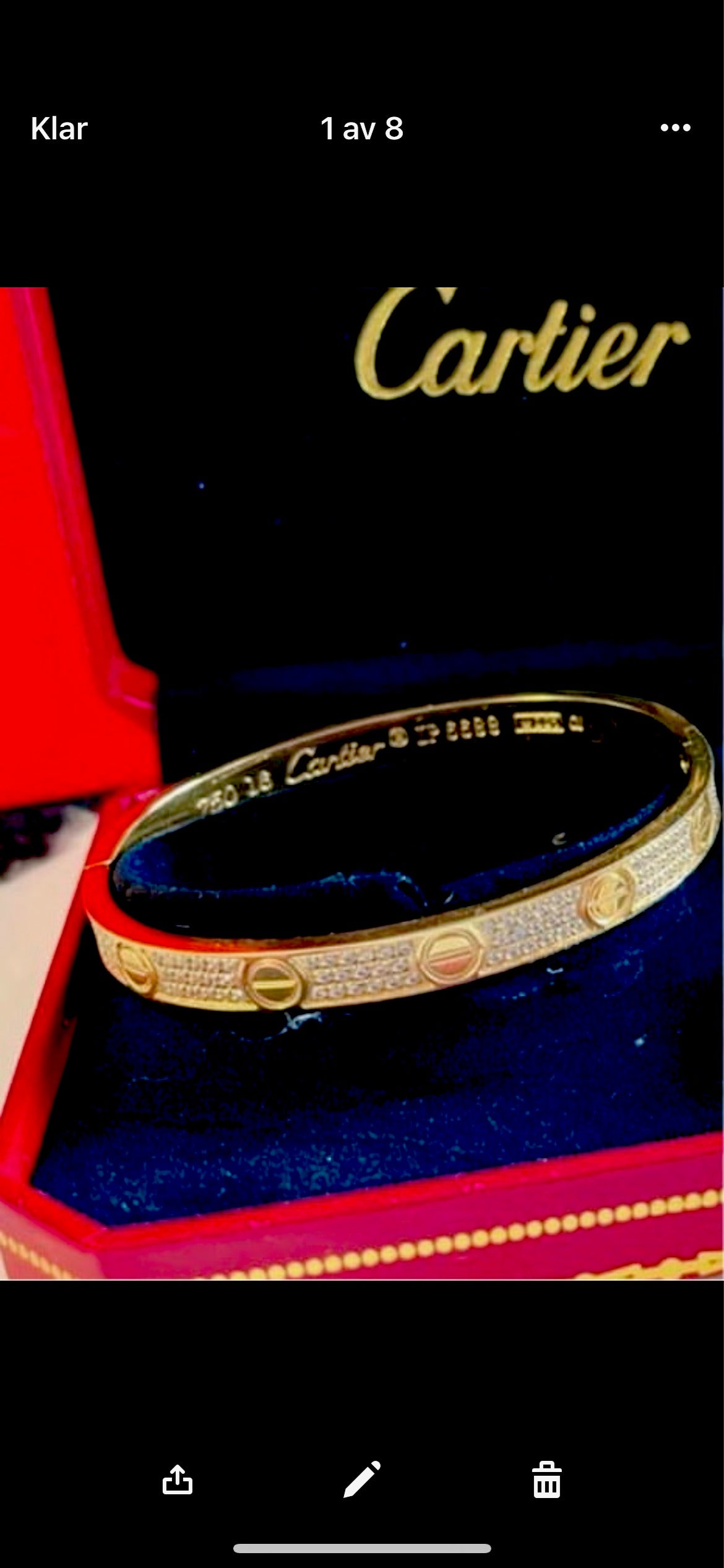 Bracelets with diamonds