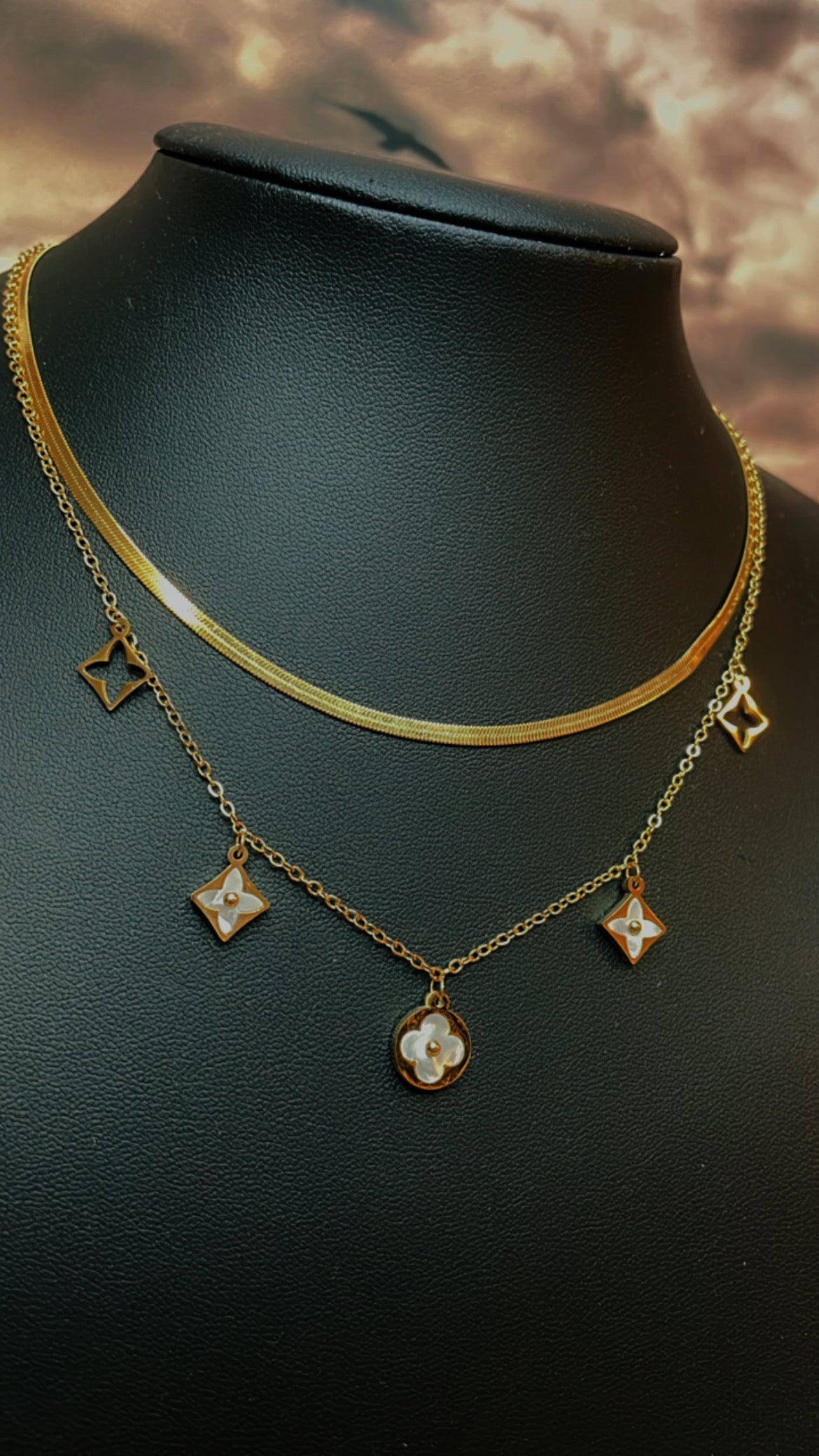 Two necklaces in one