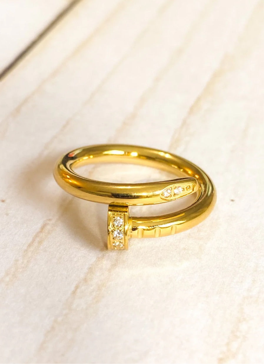 nail ring